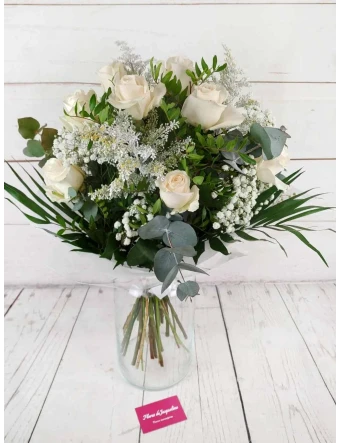 Regalo de docena de rosas blancas