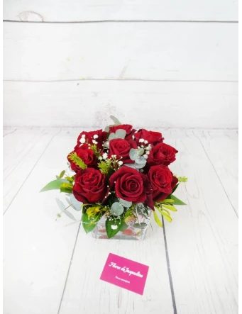 Cubilete 9 Rosas Rojas Amor Eterno