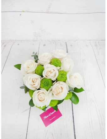 Luz de Luna (9 Rosas Blancas)