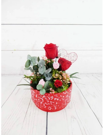 Rosas Preservadas en Cerámica