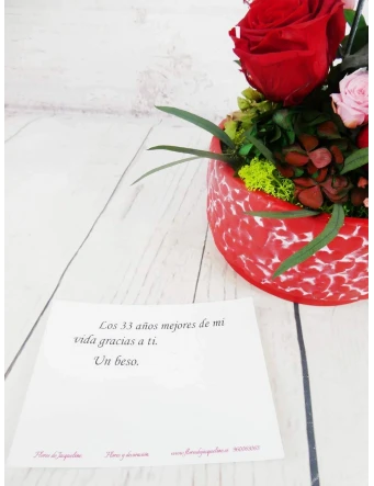 Rosas Preservadas en Cerámica