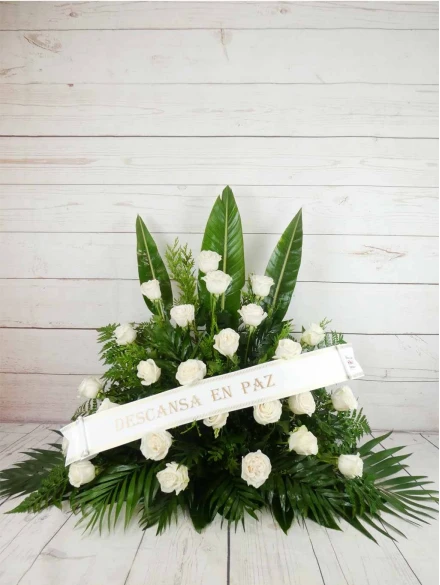 Centro Funerario 25 Rosas Blancas